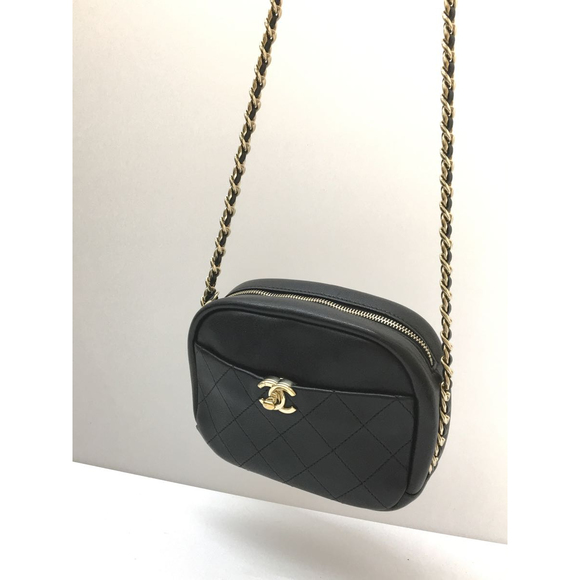 Chanel Chain Crossbody Bag Black - Picture 2 of 7